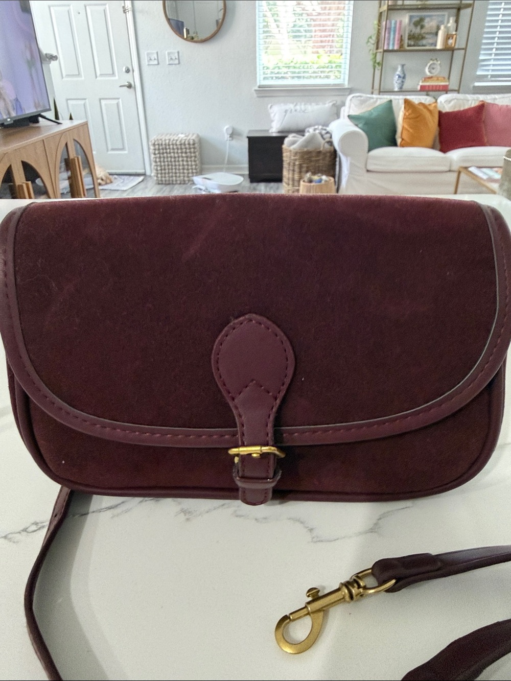 Classic Burgundy Crossbody Saddle Bag - Unbranded - Picture 7 of 8